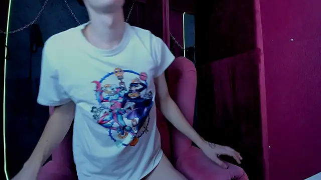 Snapshot of LukeSweet chatting on 27, 11, 2025 LukeSweet online show from 27, 11, 2025