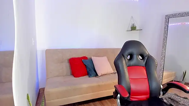 Snapshot of Sweetluna__ chatting on 14, 2, 2025 Sweetluna online show from 14, 2, 2025