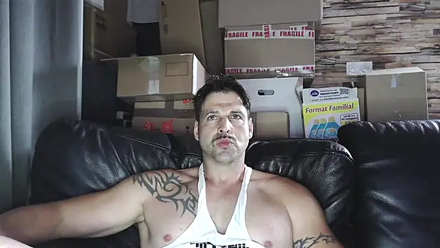 Snapshot of XxBigboybandxX chatting on 2, 5, 2026 XxBigboybandxX online show from 2, 5, 2026