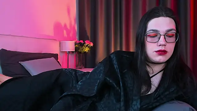 Alfreda Mills online show from 5, 2, 2025