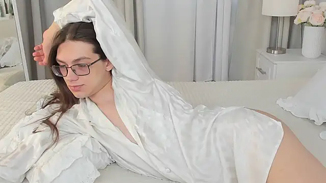 Alfreda Mills online show from 3, 4, 2026