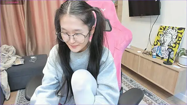 sweetiebunny22 online show from 19, 9, 2025