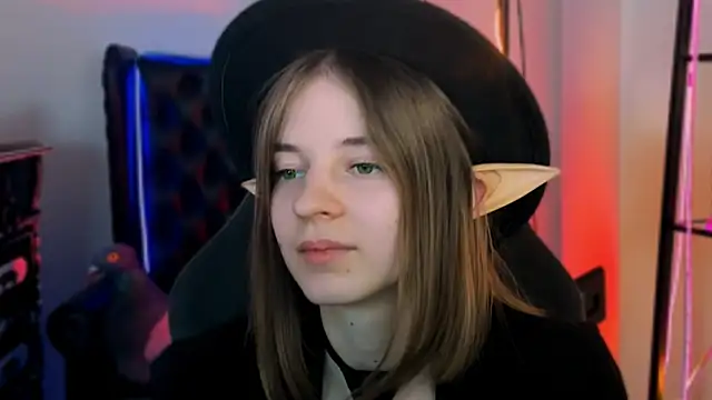 TinaDavil online show from 10, 1, 2025