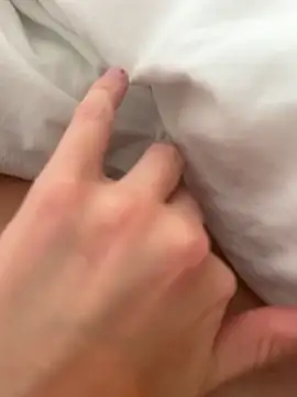 Snapshot of hornygirl98989 chatting on 18, 9, 2025 hornygirl98989 online show from 18, 9, 2025