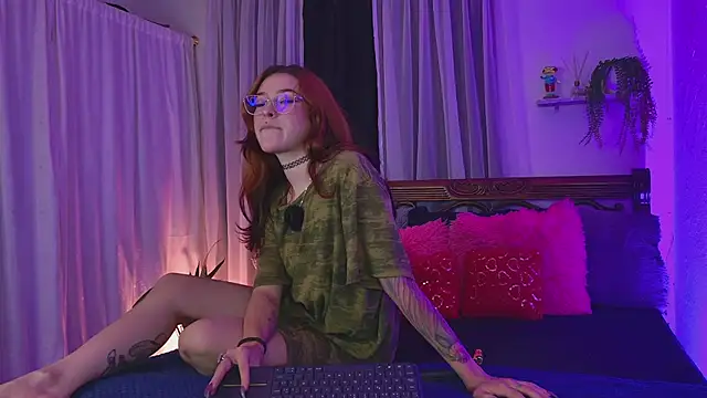 Ginger Foxy online show from 7, 4, 2026