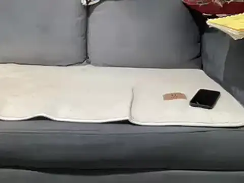 4small4inchlol online show from 9, 1, 2025