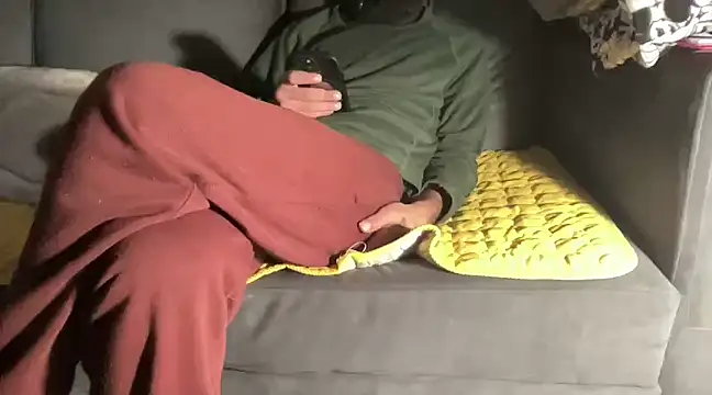 4small4inchlol online show from 1, 2, 2025