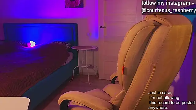 Snapshot of courteous_raspberrry chatting on 28, 1, 2025 courteous raspberrry online show from 28, 1, 2025