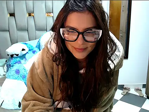 Snapshot of lindacutferrer chatting on 15, 5, 2026 lindacutferrer online show from 15, 5, 2026