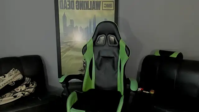 Snapshot of jamesinked_ chatting on 24, 1, 2025 jamesinked  online show from 24, 1, 2025