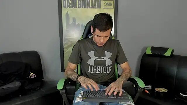 Snapshot of jamesinked_ chatting on 12, 2, 2025 jamesinked  online show from 12, 2, 2025