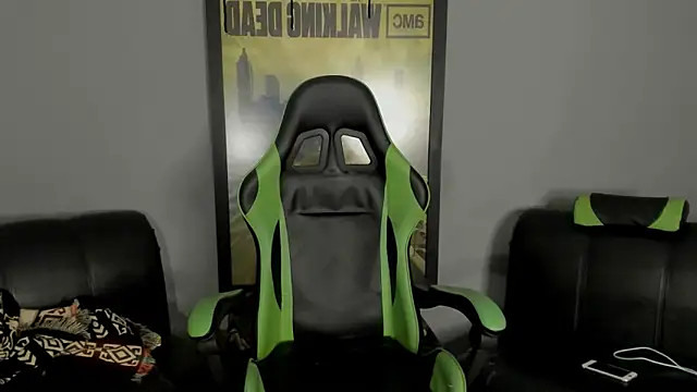 Snapshot of jamesinked_ chatting on 7, 3, 2025 jamesinked  online show from 7, 3, 2025