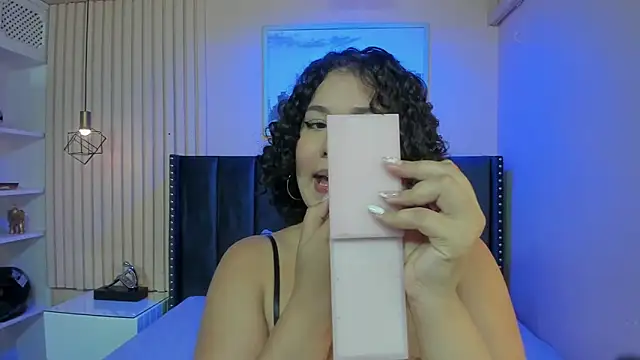 viiolett lee online show from 17, 10, 2025