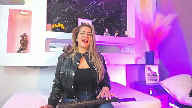 Cinthya mjs online show from 5, 3, 2026