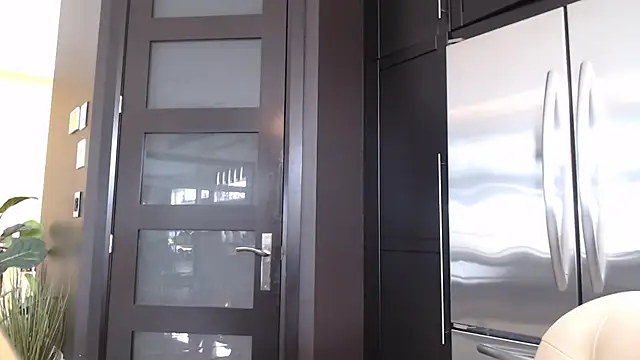 Toy-Daddy online show from 7, 3, 2025