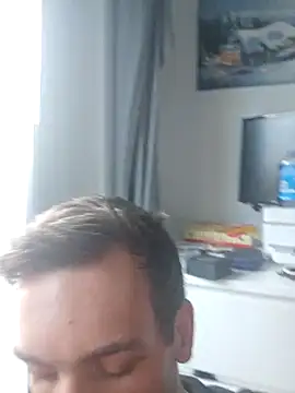 Snapshot of nickdtr chatting on 26, 10, 2025 nickdtr online show from 26, 10, 2025