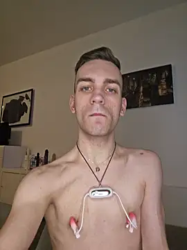 Snapshot of nickdtr chatting on 15, 11, 2025 nickdtr online show from 15, 11, 2025