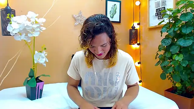 aslyhernandez 7 online show from 14, 10, 2025