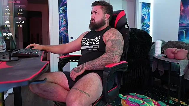 B The Creator X online show from 3, 10, 2025