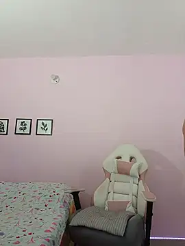 Snapshot of sophie_pazz chatting on 21, 5, 2026 sophie pazz online show from 21, 5, 2026