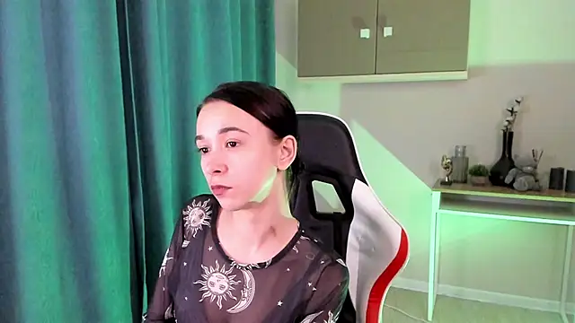 Snapshot of LilithStrangfor chatting on 16, 12, 2024 LilithStrangfor online show from 16, 12, 2024
