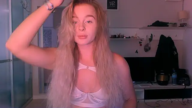 Eva Jaya online show from 18, 9, 2025