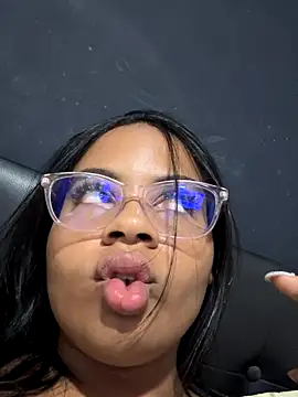 SussiSotto online show from 8, 12, 2024