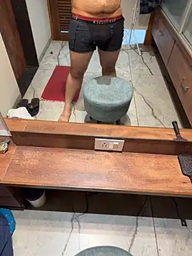 versatile guy01 online show from 1, 12, 2025