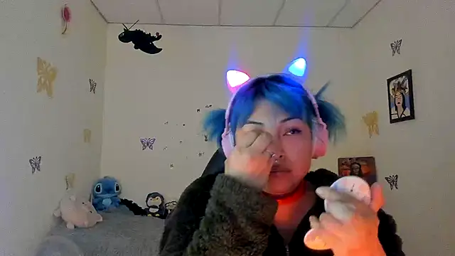 Snapshot of Shaddycute_ chatting on 10, 9, 2025 Shaddycute online show from 10, 9, 2025