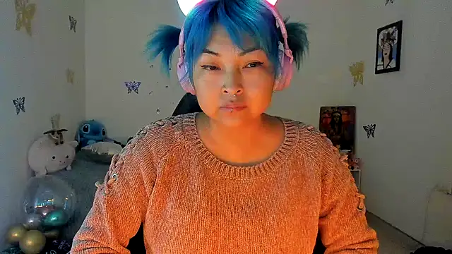 Snapshot of Shaddycute_ chatting on 11, 9, 2025 Shaddycute online show from 11, 9, 2025