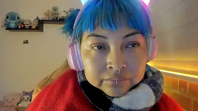 Shaddycute  online show from 22, 12, 2025