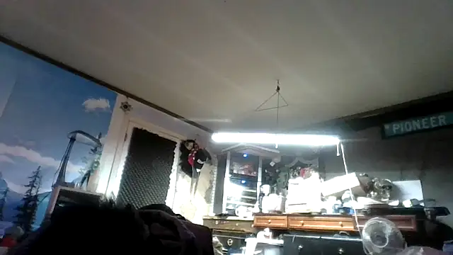 Snapshot of gettinit2wice chatting on 2, 11, 2025 gettinit2wice online show from 2, 11, 2025