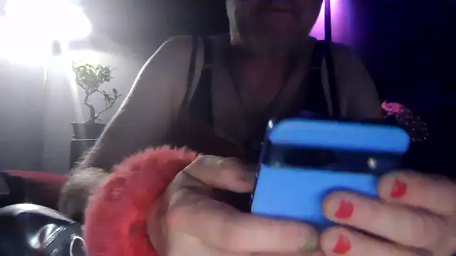 Snapshot of biffboff123 chatting on 12, 7, 2026 biffboff123 online show from 12, 7, 2026