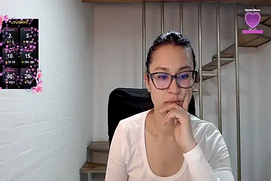 Snapshot of Jessie_Desire chatting on 23, 2, 2026 Jessie Desire online show from 23, 2, 2026