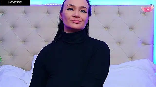 DaliyaArabian online show from 5, 3, 2025