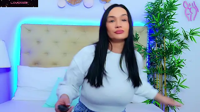 DaliyaArabian online show from 24, 11, 2025