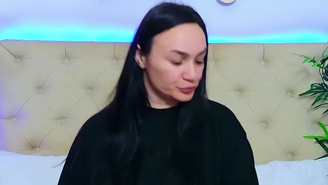 Snapshot of DaliyaArabian chatting on 4, 6, 2026 DaliyaArabian online show from 4, 6, 2026