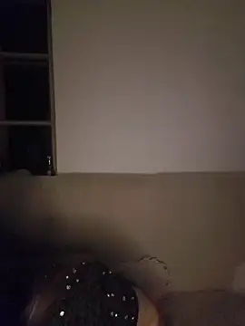 Snapshot of katiestevens chatting on 17, 12, 2025 katiestevens online show from 17, 12, 2025