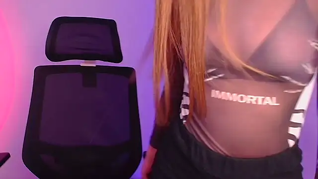 Snapshot of Hanna_Way chatting on 23, 1, 2025 Hanna Way online show from 23, 1, 2025