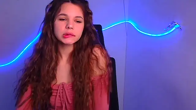 Snapshot of Hanna_Way chatting on 20, 2, 2025 Hanna Way online show from 20, 2, 2025