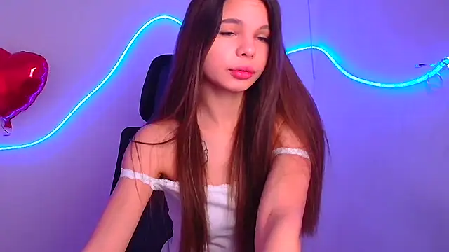 Snapshot of Hanna_Way chatting on 24, 2, 2025 Hanna Way online show from 24, 2, 2025