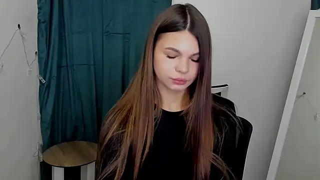 Snapshot of Hanna_Way chatting on 19, 3, 2025 Hanna Way online show from 19, 3, 2025