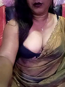 Snapshot of ella_mariya chatting on 11, 5, 2026 ella mariya online show from 11, 5, 2026