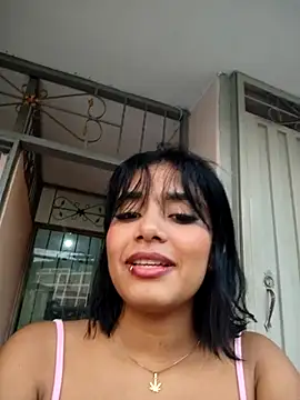 caro03x online show from 3, 11, 2025