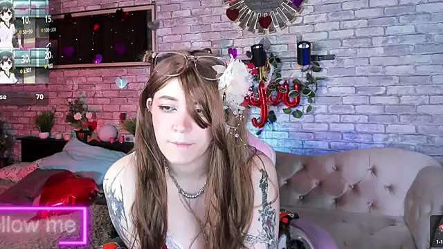 Snapshot of Alex_Howell chatting on 7, 2, 2025 Alex Howell online show from 7, 2, 2025