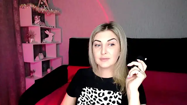 Amelia Harper online show from 18, 12, 2024