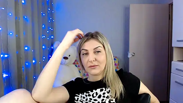 Amelia Harper online show from 10, 1, 2025