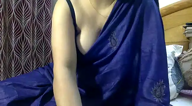 Snapshot of SubmissiveJyotika chatting on 30, 1, 2025 SubmissiveJyotika online show from 30, 1, 2025