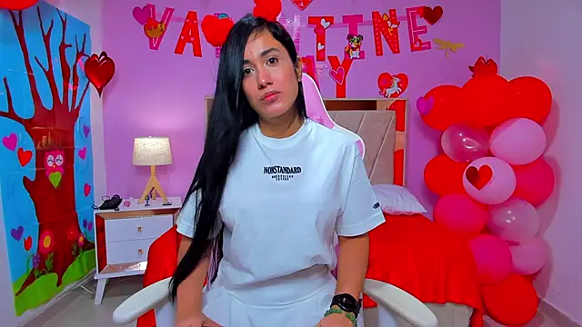 Miia harper  online show from 3, 2, 2025