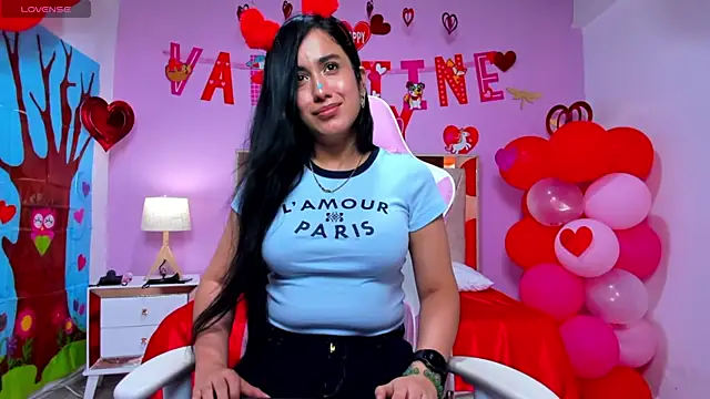 Miia harper  online show from 4, 2, 2025